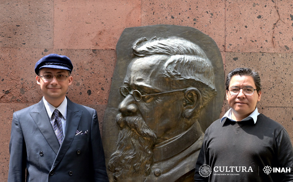 Edwin A Álvarez Sánchez y Pedro Celis Villalba. En la conversación que cambió el rumbo de lka Revolución mexicana. Foto Melitón Tapia. INAH