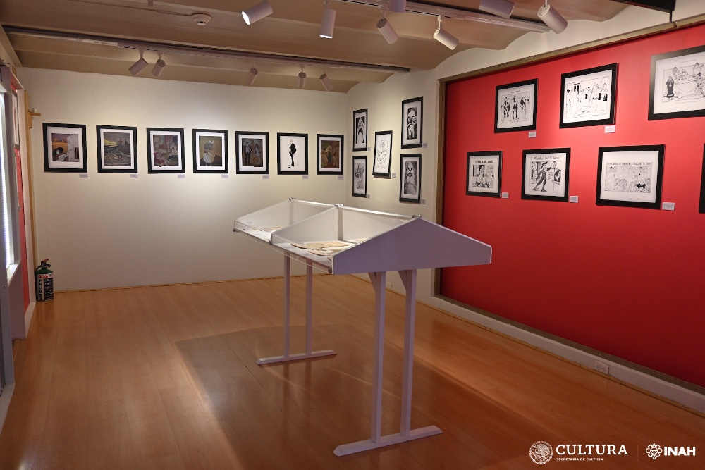 La exposición "Cuando veas sus barbas cortar… Don Venus en la mirada de sus críticos". Foto: Melitón Tapia. INAH